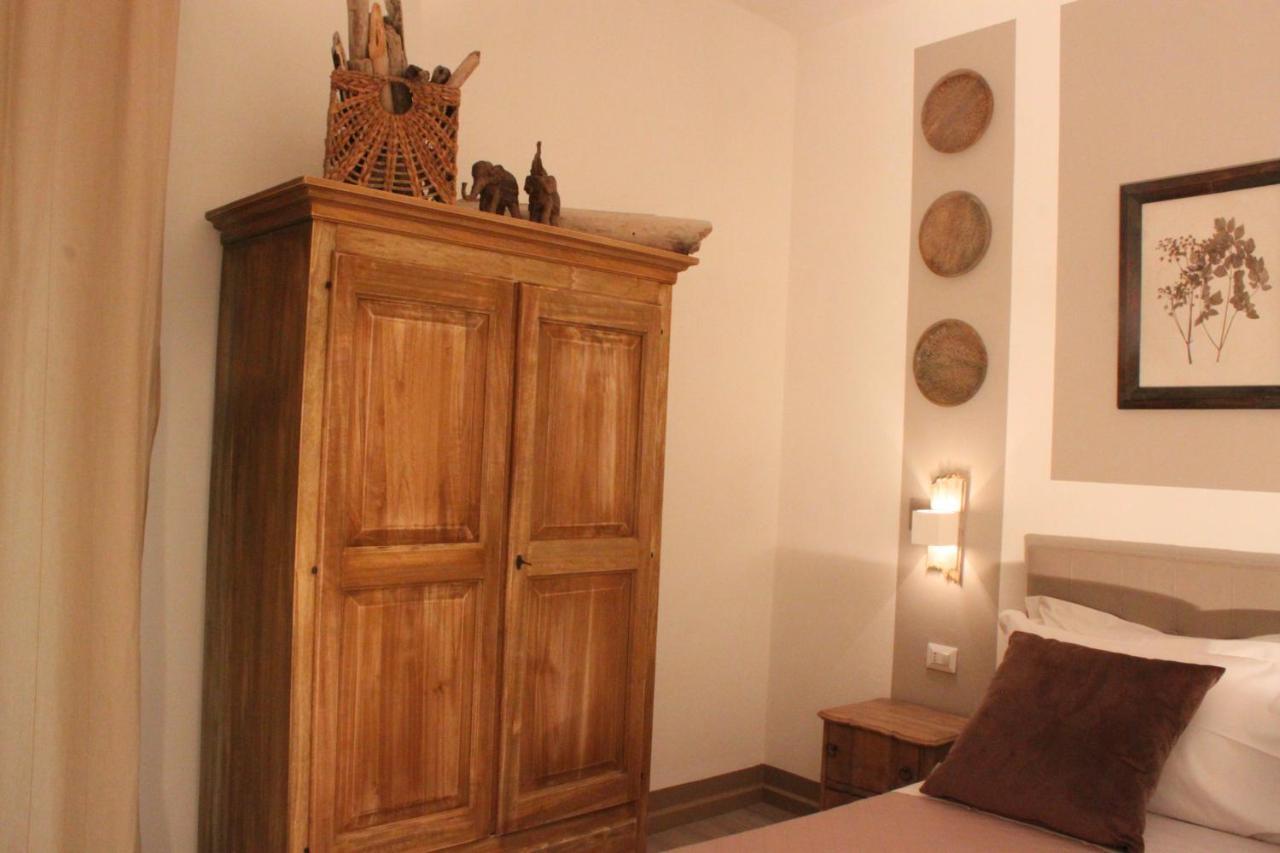 Domus Alberta Lecce Buitenkant foto